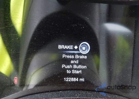 2018 Jeep Grand Cherokee High Altitude 4X2 z USA, uszkodzony, nr VIN 1C4RJECG0JC223424